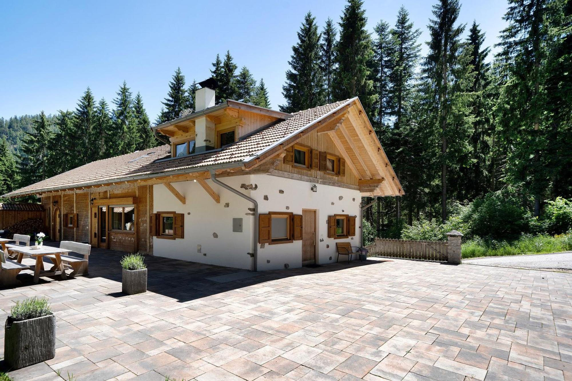 Unterurban Die Zwei Unsere Liebe Frau im Walde Exteriör bild