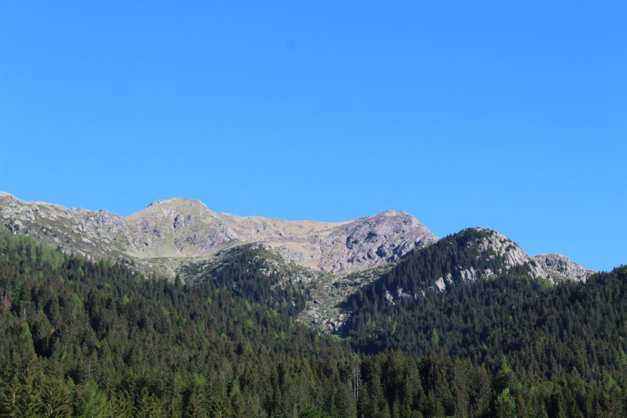 Unterurban Die Zwei Unsere Liebe Frau im Walde Exteriör bild